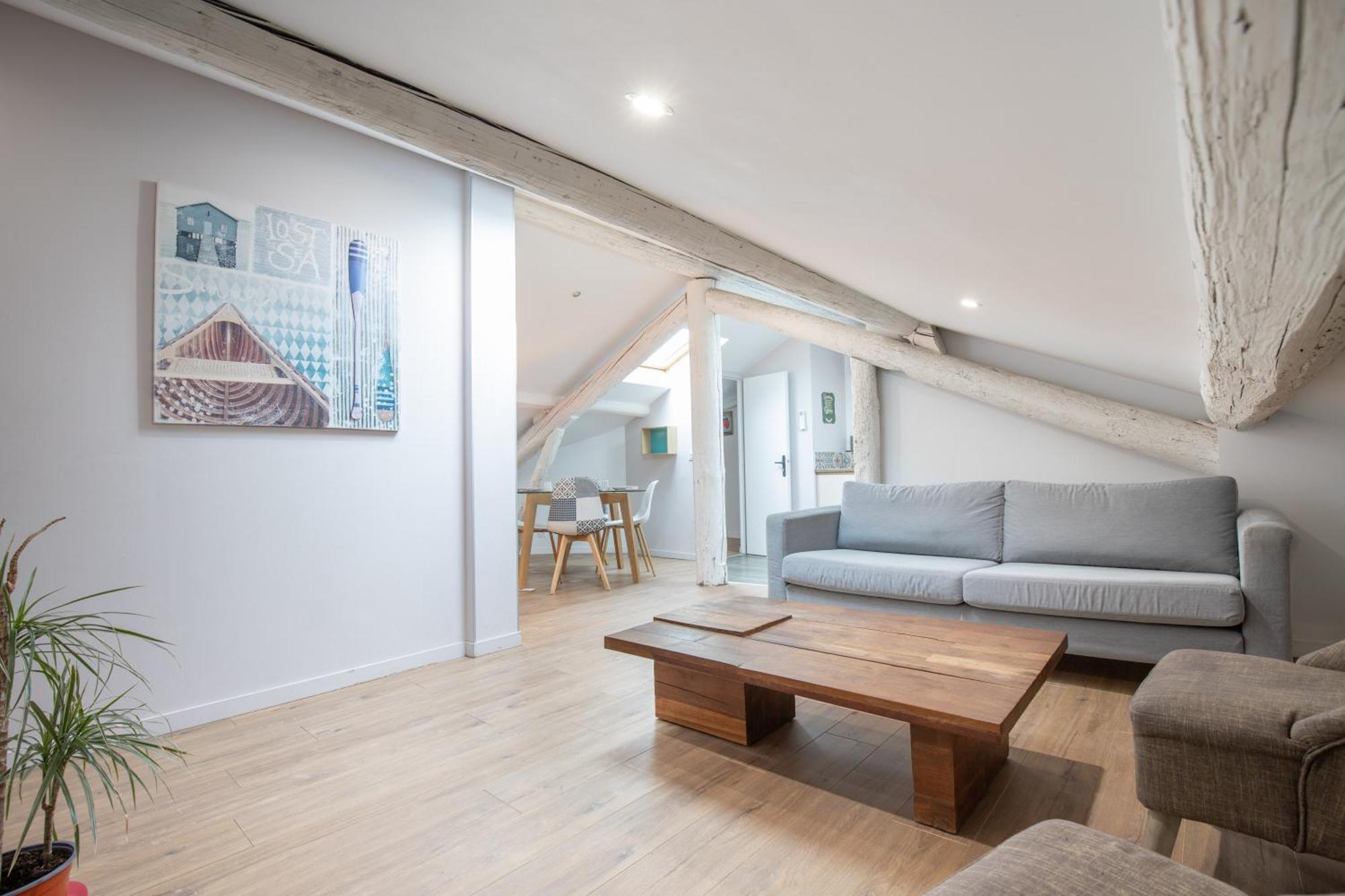 La Chic Comedie - 2 - Hypercentre - Wifi Apartment *
