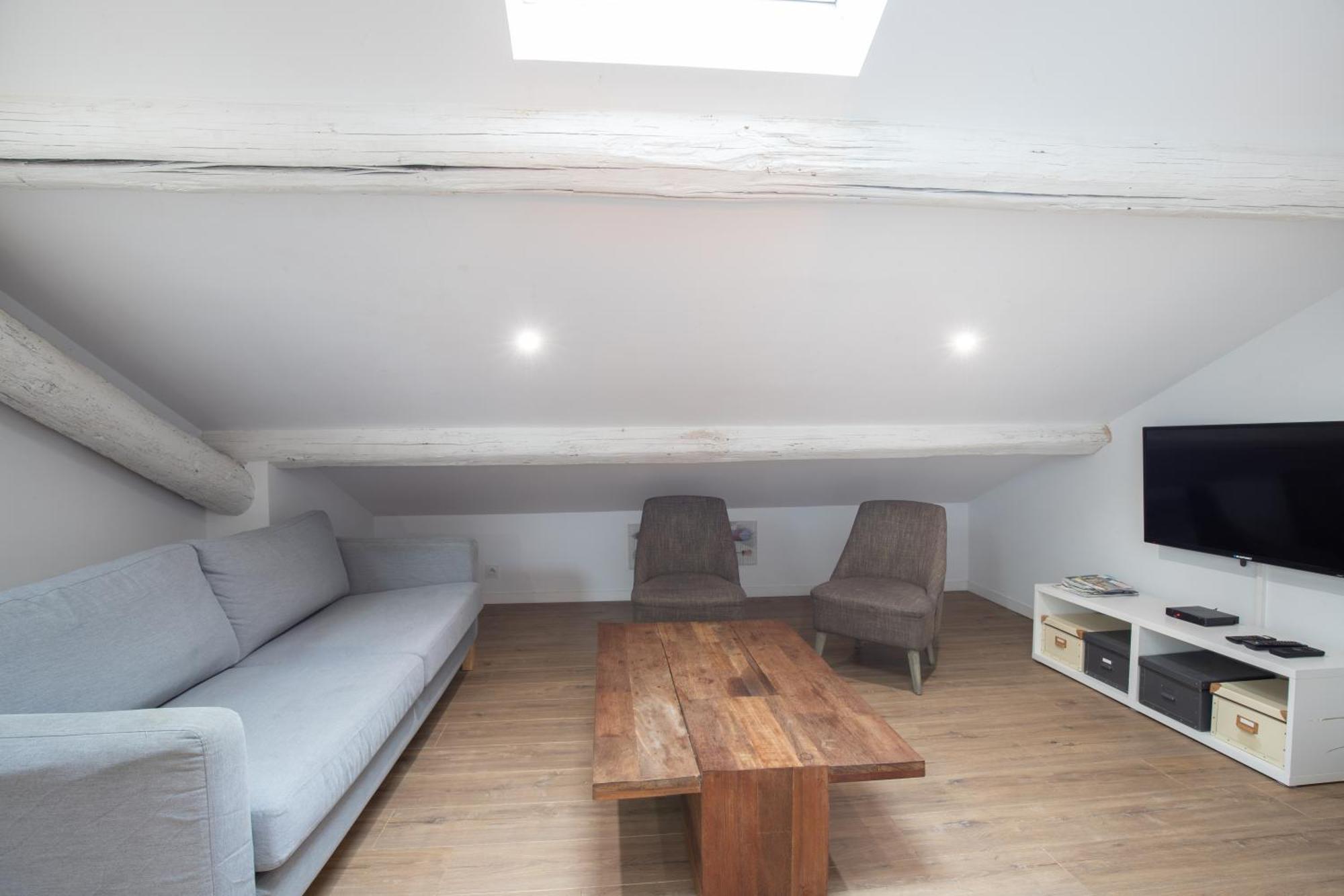 La Chic Comedie - 2 - Hypercentre - Wifi Apartment
