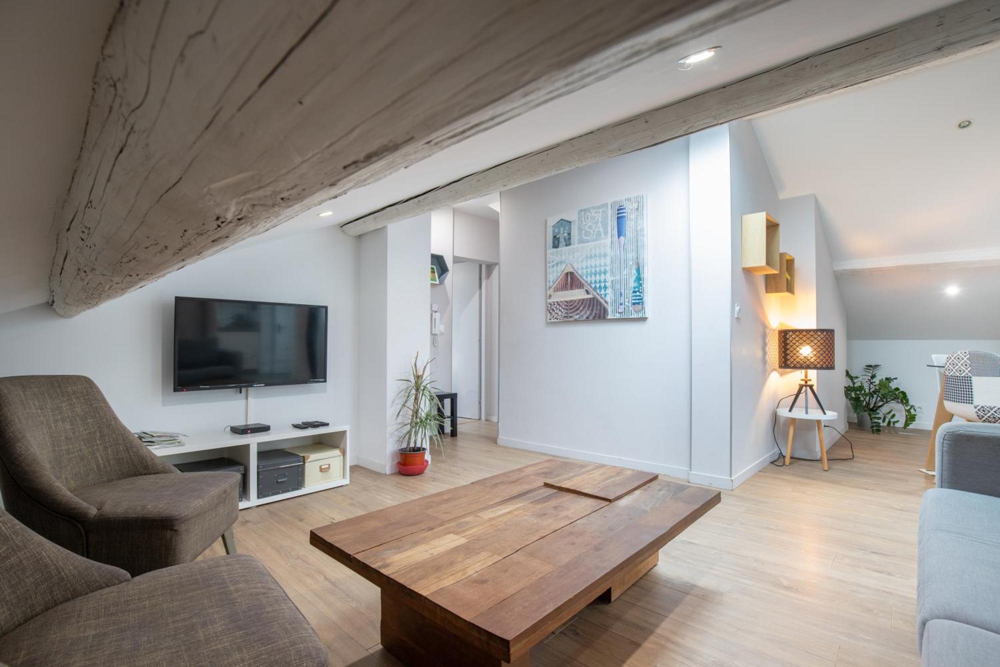 La Chic Comedie - 2 - Hypercentre - Wifi Apartment Montpellier